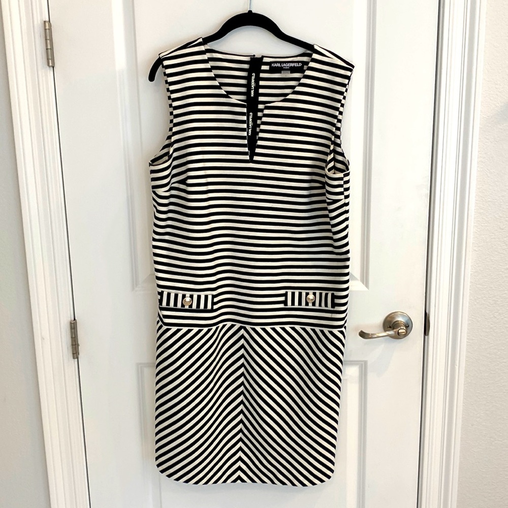 Karl Lagerfeld sleeveless dress w/ faux pockets. Never worn